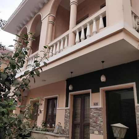 Casa Nirvana Noida Exteriér fotografie